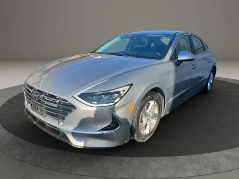 Used 2021 Hyundai Sonata SE image 1