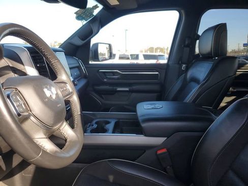 Used 2024 RAM 1500 Laramie image 13