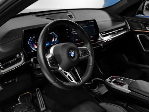 Used 2026 BMW X2 xDrive28i AWD/4WD image 3