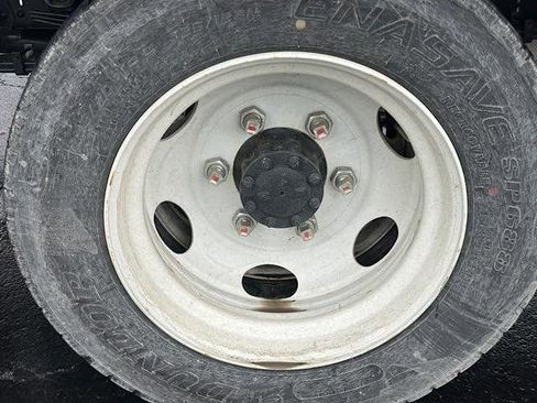 Used 2023 Chevrolet Low Cab Forward 5500XD image 19