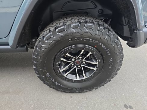 New 2026 Jeep Wrangler Unlimited Rubicon AWD/4WD image 32