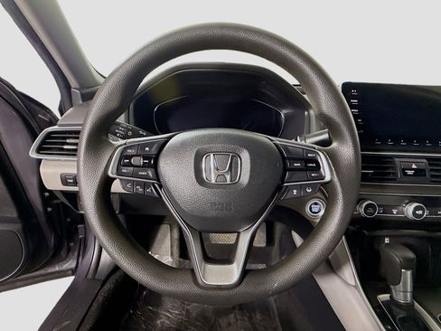 Used 2019 Honda Accord LX image 13