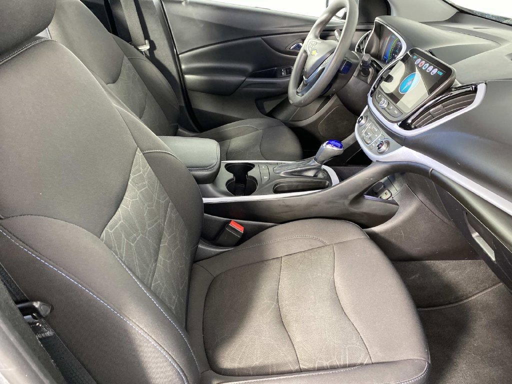 Used 2018 Chevrolet Volt LT FWD image 11
