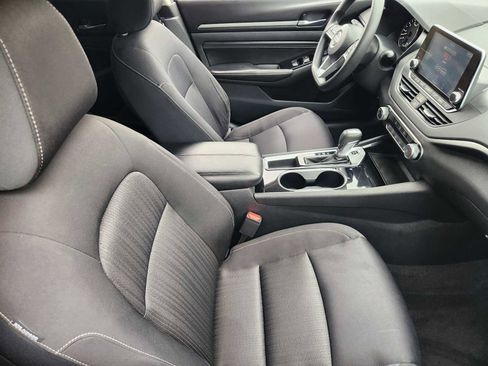 Used 2021 Nissan Altima 2.5 SV FWD image 14
