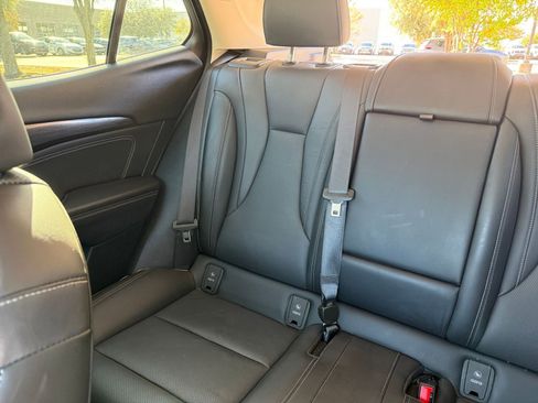 Used 2023 Buick Envision Essence image 39