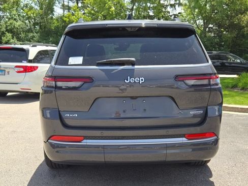 New 2026 Jeep Grand Cherokee L Summit w/ Advanced Protech Group IV AWD/4WD image 14