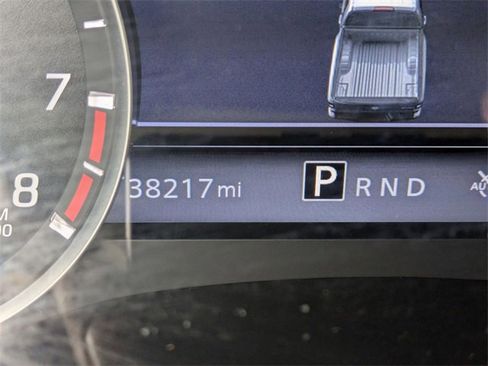 Used 2023 Nissan Frontier SV w/ Tow Package image 20