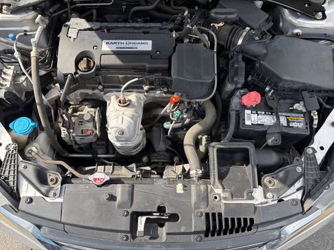 Used 2014 Honda Accord EX-L image 30