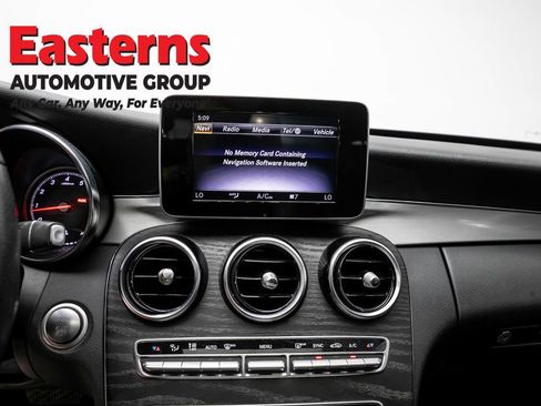 Used 2018 Mercedes-Benz C 300 4MATIC Sedan image 11