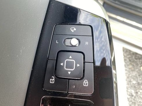 Used 2024 Kia EV6 GT-Line AWD/4WD image 20