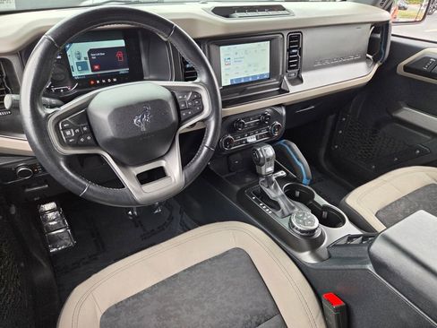 Used 2022 Ford Bronco Wildtrak AWD/4WD image 8