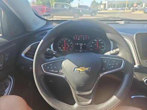 Used 2024 Chevrolet Malibu LT FWD image 15
