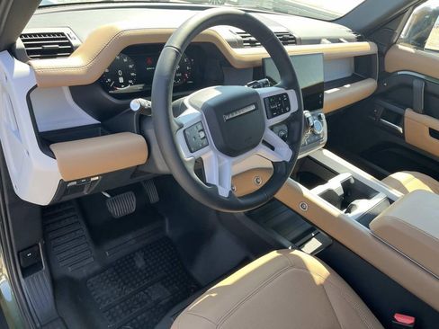New 2026 Land Rover Defender 110 X-Dynamic SE AWD/4WD image 11