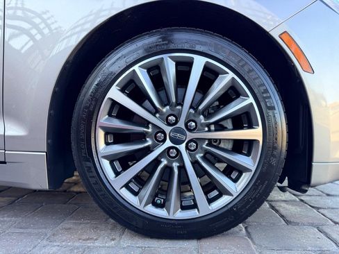 Used 2019 Lincoln MKZ Premiere image 21