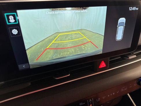 New 2026 Kia Carnival EX FWD image 19