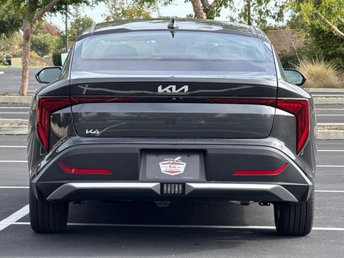New 2025 Kia K4 EX image 6