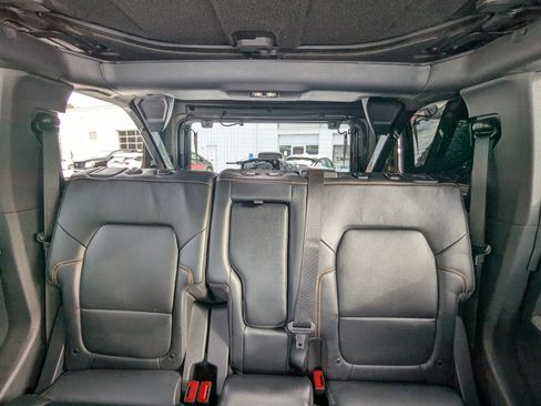 Used 2021 Ford Bronco Badlands image 19