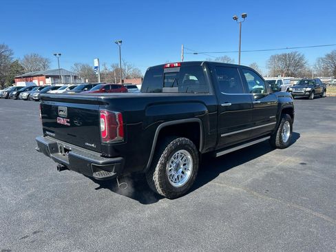 Used 2018 GMC Sierra 1500 Denali w/ Denali Ultimate Package image 5