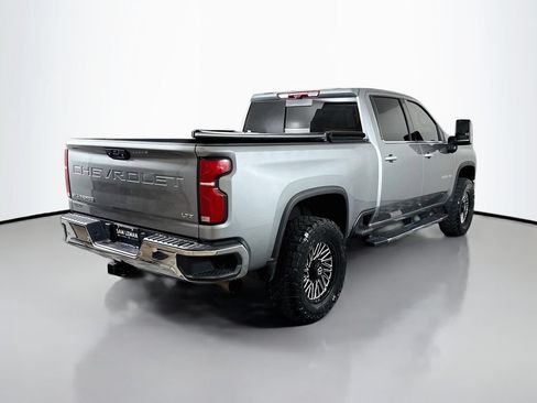 Used 2025 Chevrolet Silverado 2500 LTZ w/ LTZ Premium Package AWD/4WD image 7