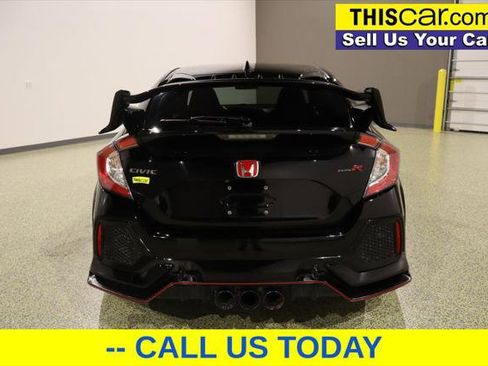 Used 2018 Honda Civic Type R image 6