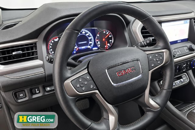 Used 2023 GMC Acadia AT4 w/ Technology Package AWD/4WD image 13