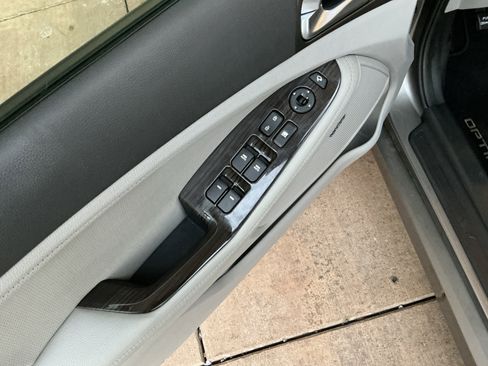 Used 2015 Kia Optima EX w/ EX Premium Package image 15