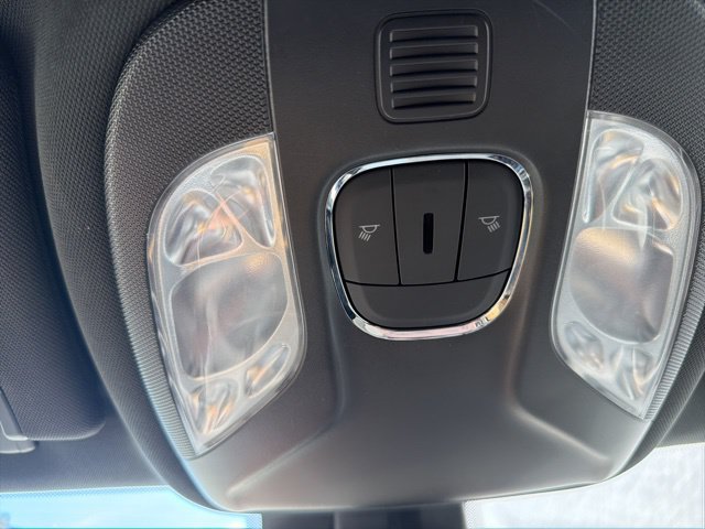 Used 2024 Jeep Compass Latitude AWD/4WD image 20