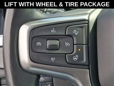 Used 2022 Chevrolet Silverado 1500 RST AWD/4WD image 16