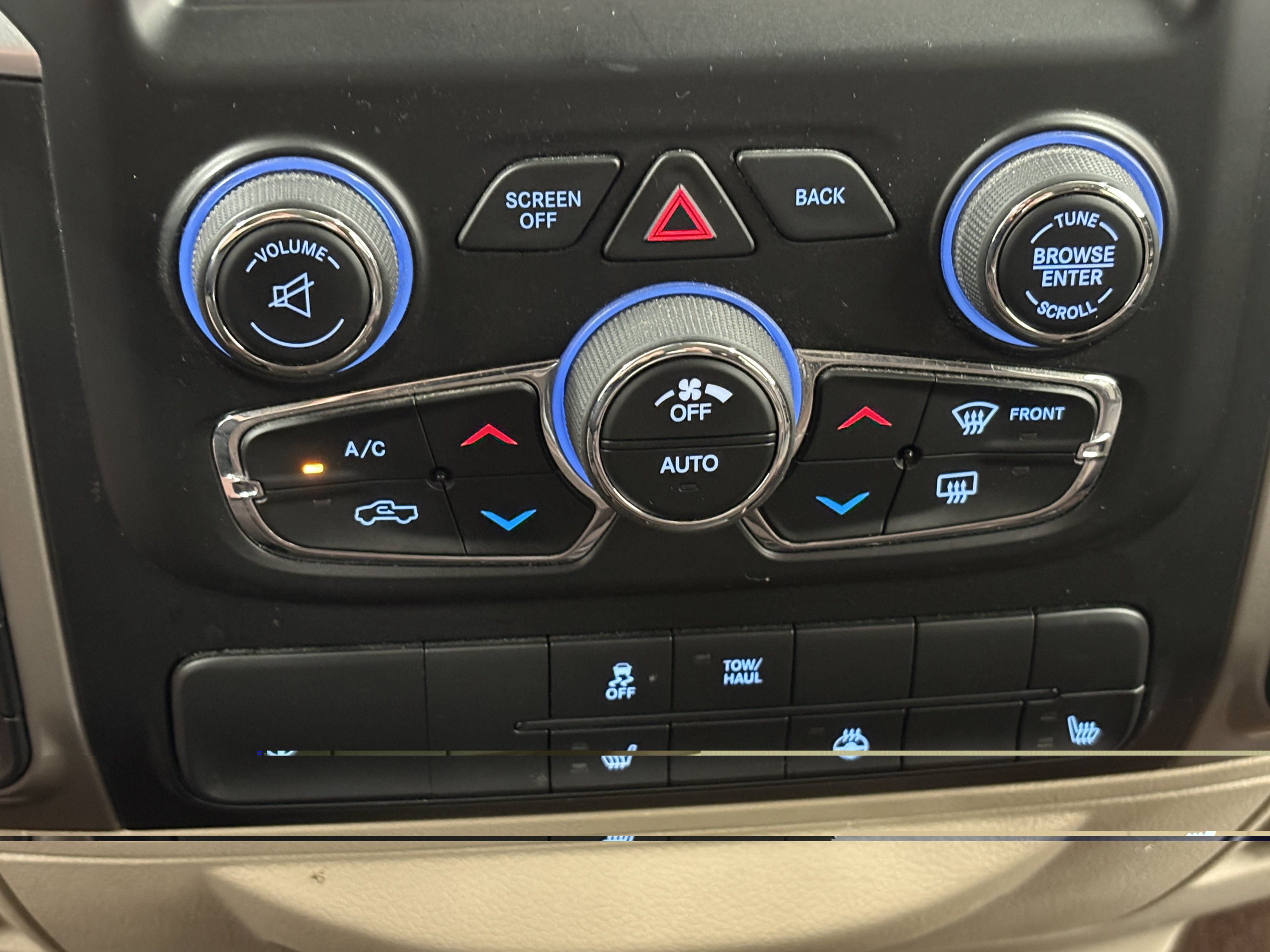 Used 2015 RAM 1500 Big Horn AWD/4WD image 16