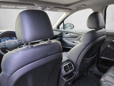 Used 2020 Hyundai Santa Fe SEL image 18