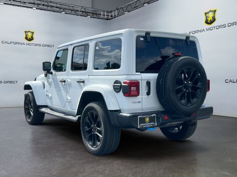 Used 2022 Jeep Wrangler Unlimited Sahara w/ Safety Group image 3