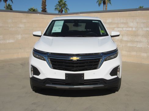 Used 2024 Chevrolet Equinox LT image 3