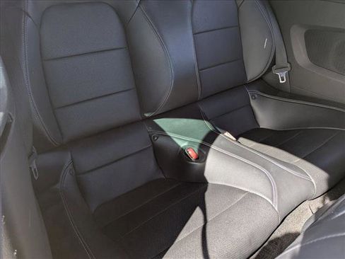 Used 2017 Ford Mustang GT Premium image 18