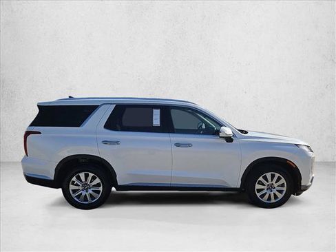 Used 2024 Hyundai Palisade SEL image 4