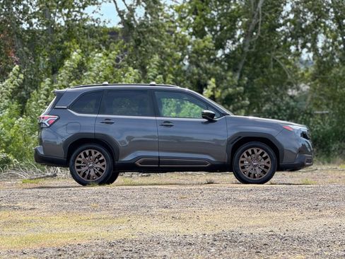 Certified 2025 Subaru Forester Sport w/ Popular Package #1 AWD/4WD image 8