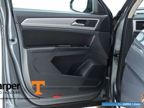 Used 2018 Volkswagen Atlas SE FWD image 56