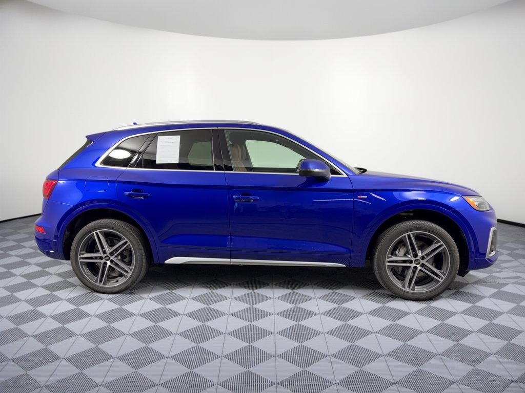 Used 2023 Audi Q5 e Premium Plus w/ Premium Plus Package AWD/4WD image 8