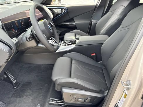 New 2026 BMW X3 xDrive30i w/ M Sport Package AWD/4WD image 17