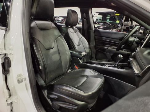 Certified 2022 Jeep Compass High Altitude image 11