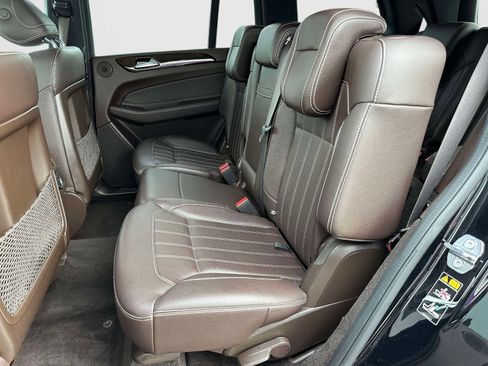 Used 2019 Mercedes-Benz GLS 450 4MATIC image 14