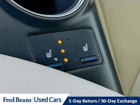 Used 2018 Toyota Camry L image 20