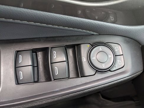 Used 2020 Chevrolet Traverse LT w/ LT Premium Package image 58