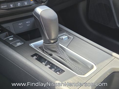 New 2026 Nissan Kicks SV w/ Charging Package FWD image 15