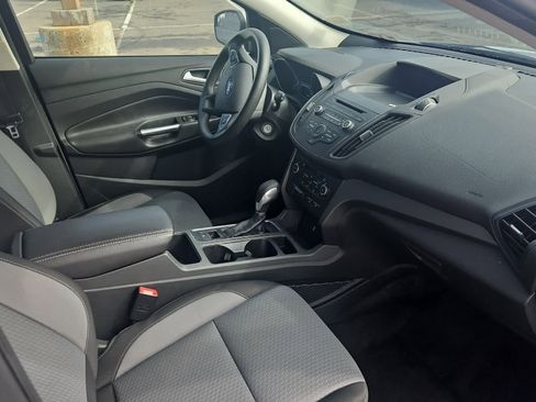 Used 2018 Ford Escape SE image 13