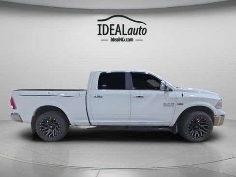 Used 2016 RAM 1500 Laramie w/ Convenience Group AWD/4WD image 8