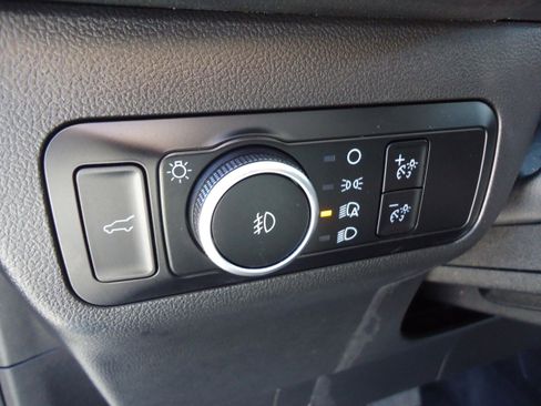 Used 2022 Ford Escape SEL image 14