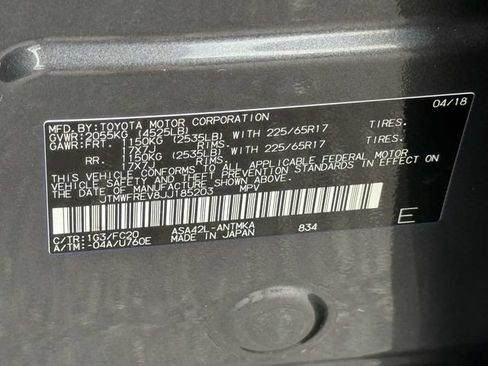 Used 2018 Toyota RAV4 XLE FWD image 26
