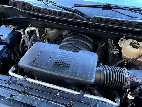 Used 2023 Chevrolet Silverado 1500 LT Trail Boss w/ LT Trail Boss Premium Package image 36