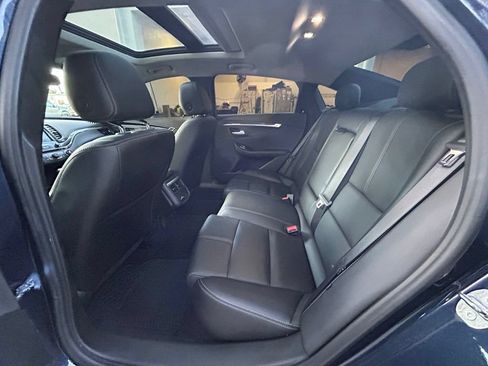 Used 2018 Chevrolet Impala LT w/ Sunroof and Spoiler Package FWD image 34