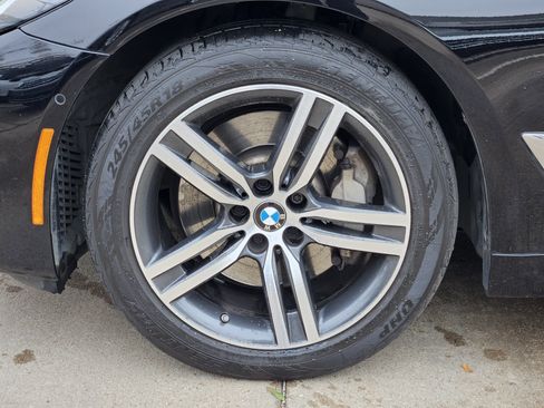 Used 2021 BMW 530i w/ Convenience Package image 13